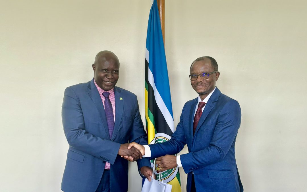 UNITED NATIONS HIGH COMMISSIONER FOR REFUGEES (UNHCR) REPRESENTATIVE  TO THE AFRICAN UNION (AU) AND UNECA VISITS THE EAST AFRICAN COURT OF  JUSTICE